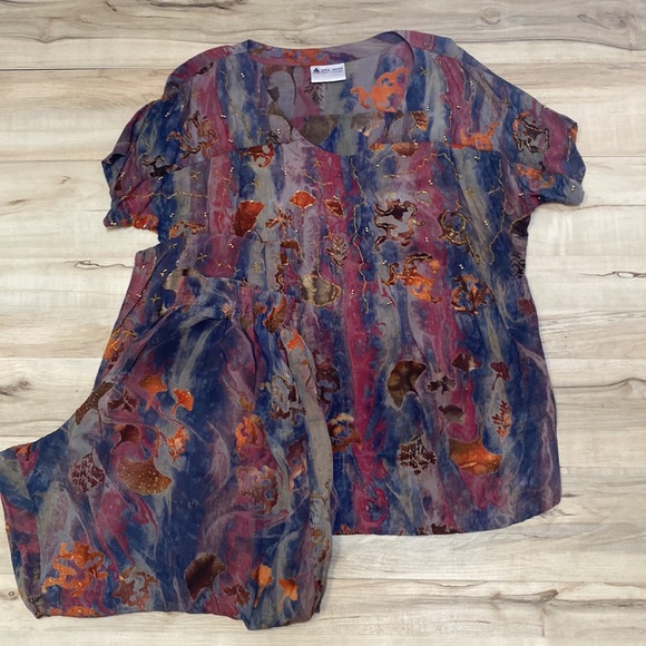 Ana Mori Outfit. Womens OSFM. Beads and stitching. So pretty. - Picture 2 of 14